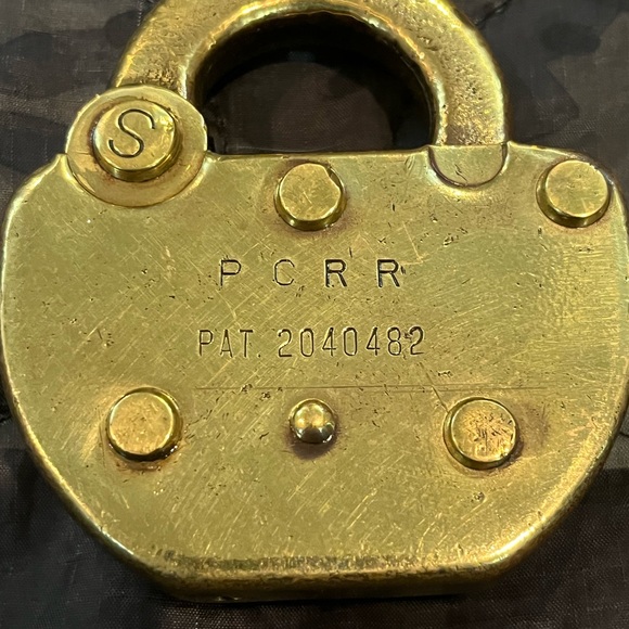 Antique Railroad lock and keys - Picture 3 of 4